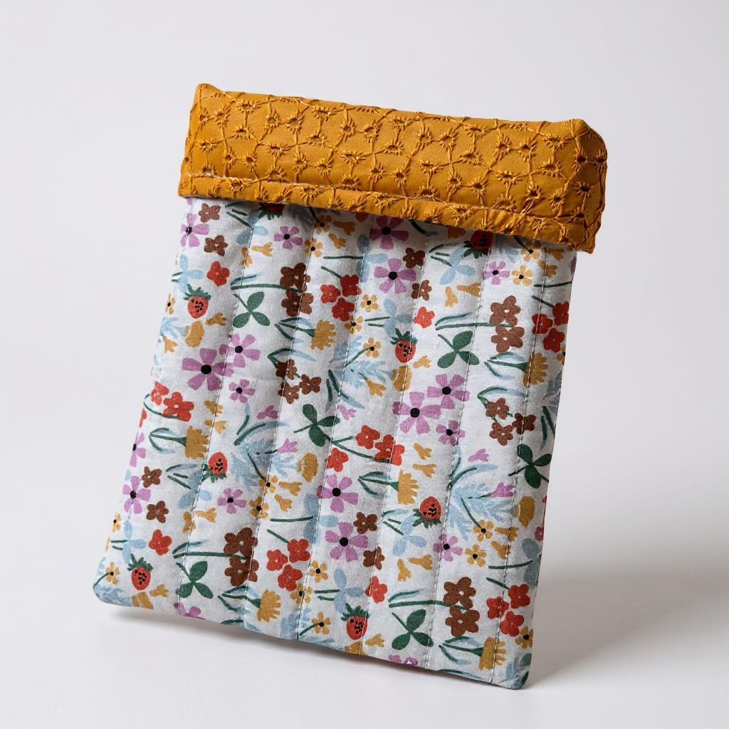 Pochette à livre de poche
